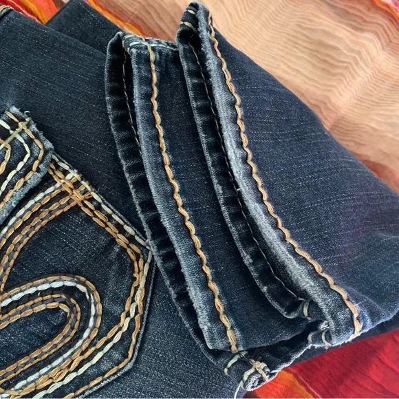 Silver Jeans McKenzie Slim Bootcut Jeans - Picture 15 of 16